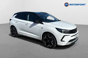 Vauxhall Grandland Ultimate Automatic Petrol SUV - Stock Number (1672246) - Drivers side front corner