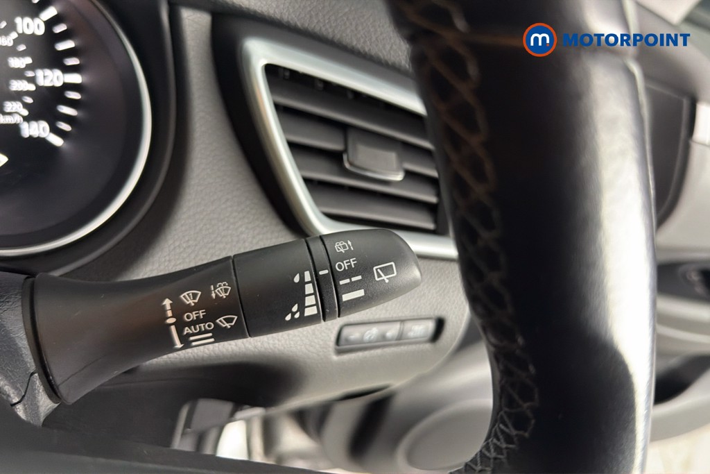 Nissan Qashqai Acenta Premium Manual Petrol SUV - Stock Number (1672259) - 7th supplementary image