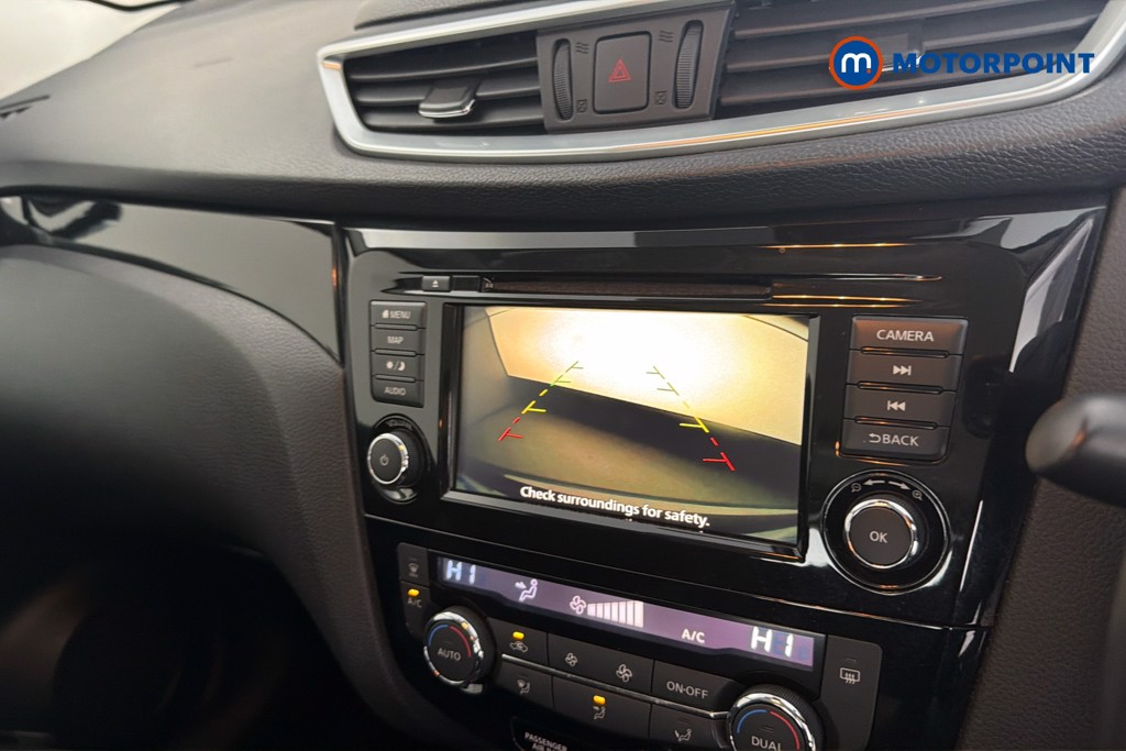 Nissan Qashqai Acenta Premium Manual Petrol SUV - Stock Number (1672259) - 13th supplementary image