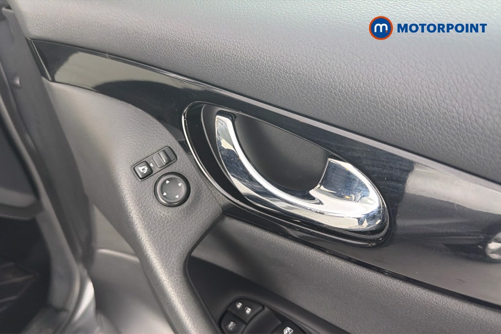 Nissan Qashqai Acenta Premium Manual Petrol SUV - Stock Number (1672259) - 42nd supplementary image