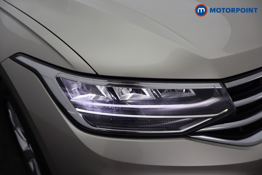 Volkswagen Tiguan Allspace Life Automatic Petrol SUV - Stock Number (1672299) - 15th supplementary image