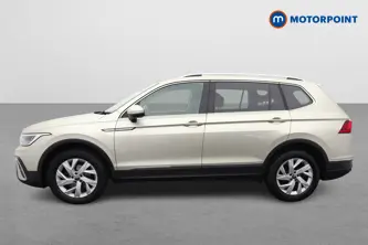 Volkswagen Tiguan Allspace Life Automatic Petrol SUV - Stock Number (1672299) - Passenger side