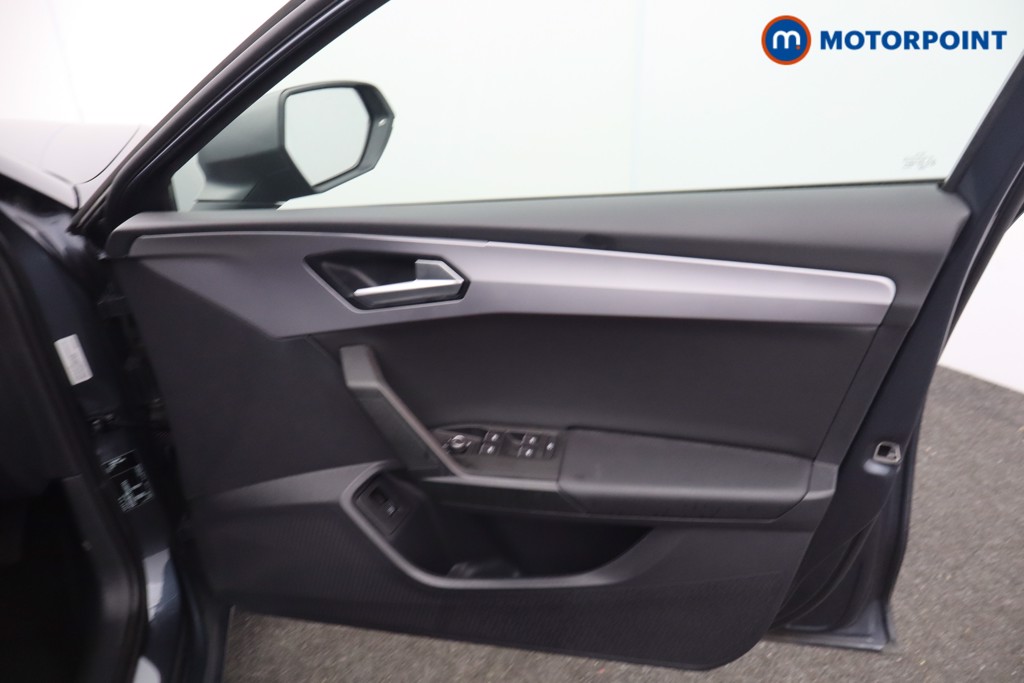 Seat Leon FR Automatic Petrol Plug-In Hybrid Hatchback - Stock Number (1672338) - 9th supplementary image