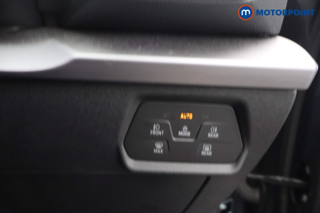 Seat Leon FR Automatic Petrol Plug-In Hybrid Hatchback - Stock Number (1672338) - 13th supplementary image