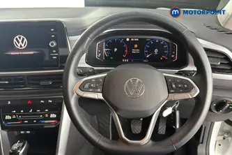 Volkswagen T-Roc Life Automatic Petrol SUV - Stock Number (1672366) - 2nd supplementary image