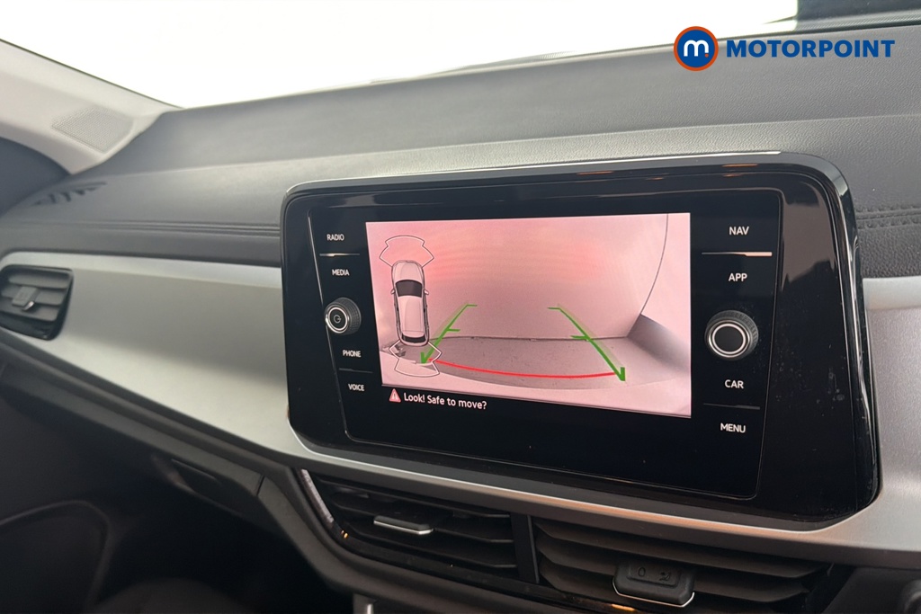 Volkswagen T-Roc Life Automatic Petrol SUV - Stock Number (1672366) - 13th supplementary image