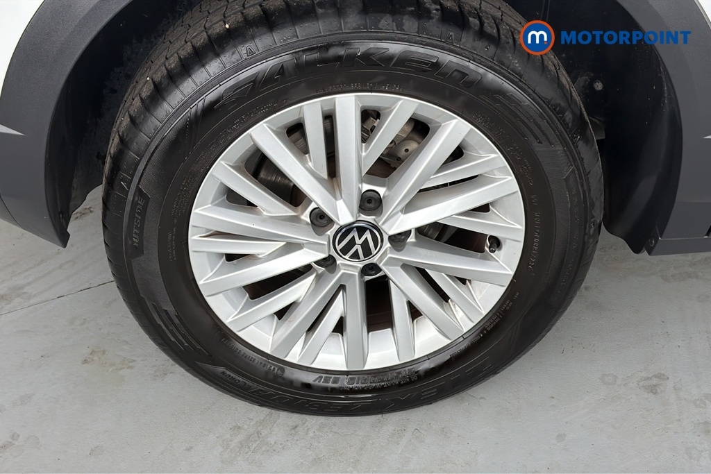 Volkswagen T-Roc Life Automatic Petrol SUV - Stock Number (1672366) - 46th supplementary image