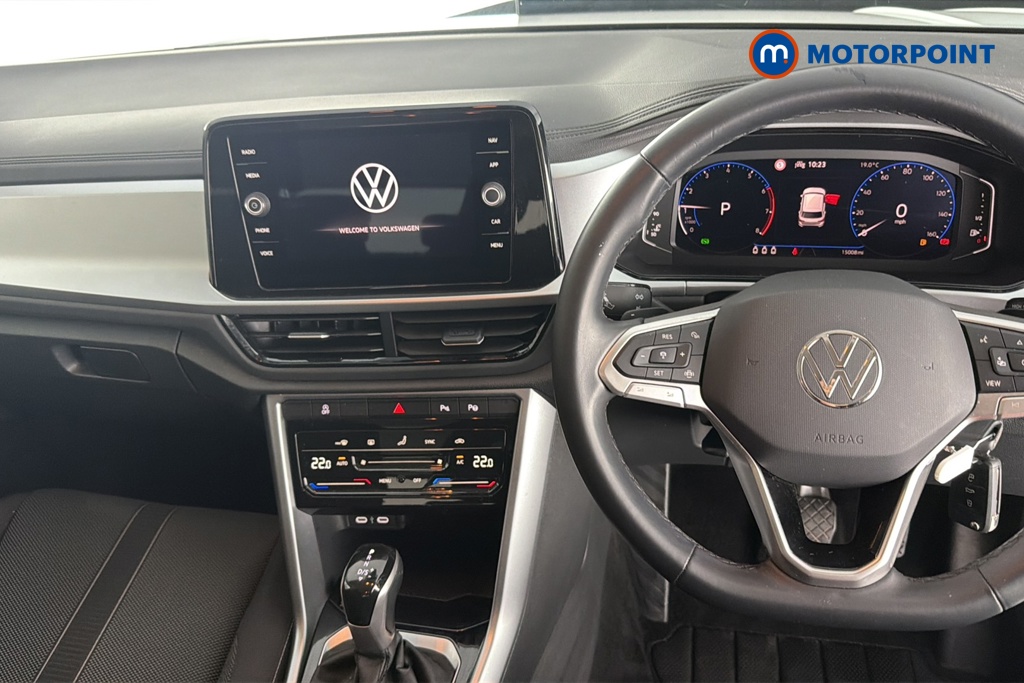 Volkswagen T-Roc Life Automatic Petrol SUV - Stock Number (1672366) - 1st supplementary image