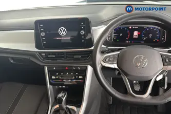 Volkswagen T-Roc Life Automatic Petrol SUV - Stock Number (1672366) - 1st supplementary image