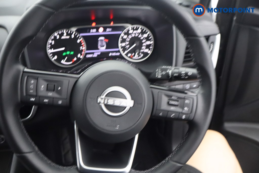Nissan Qashqai Acenta Premium Manual Petrol SUV - Stock Number (1672549) - 5th supplementary image