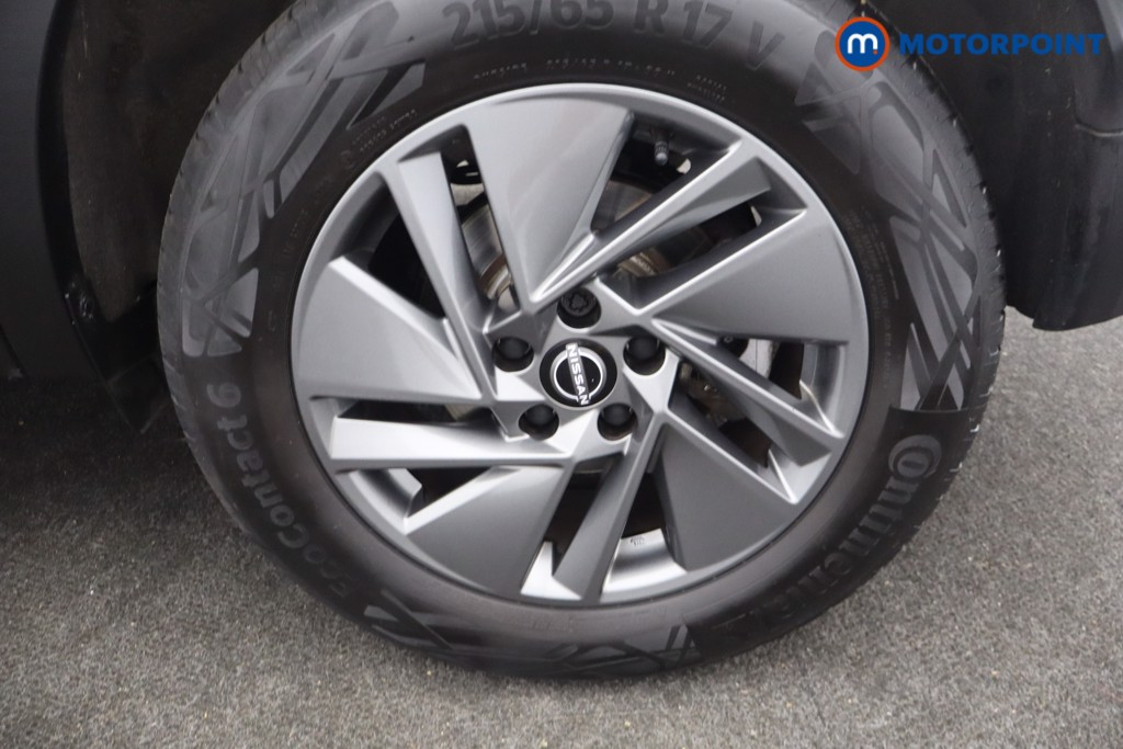 Nissan Qashqai Acenta Premium Manual Petrol SUV - Stock Number (1672549) - 17th supplementary image