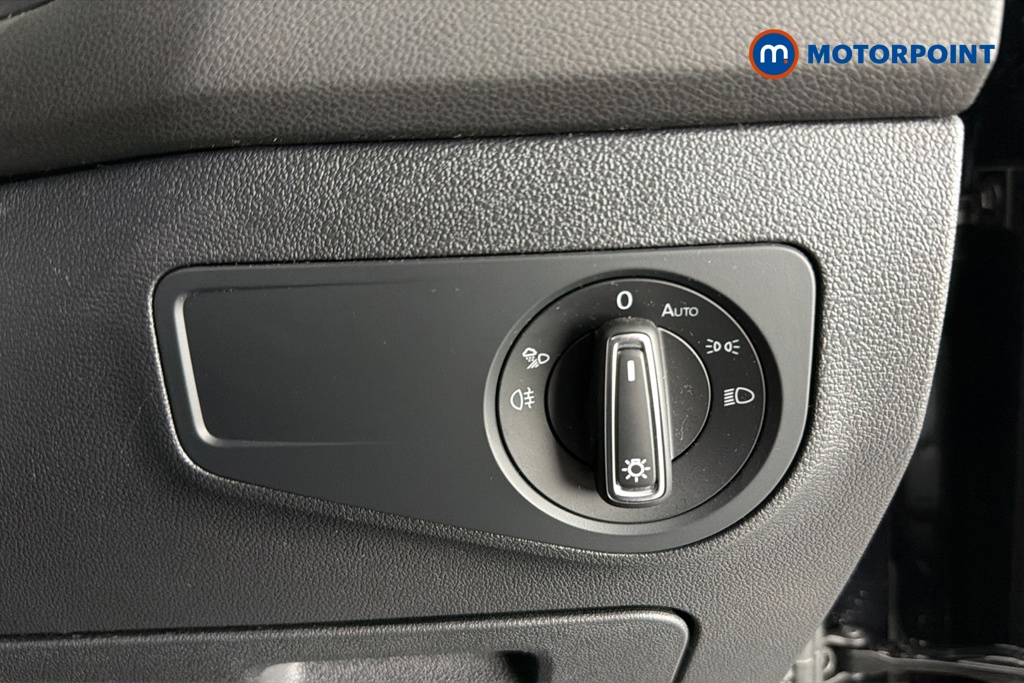Volkswagen Tiguan Allspace R-Line Automatic Petrol SUV - Stock Number (1672646) - 11th supplementary image