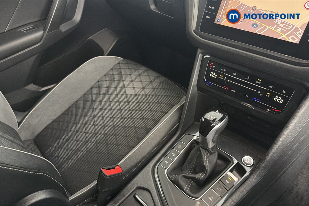 Volkswagen Tiguan Allspace R-Line Automatic Petrol SUV - Stock Number (1672646) - 15th supplementary image