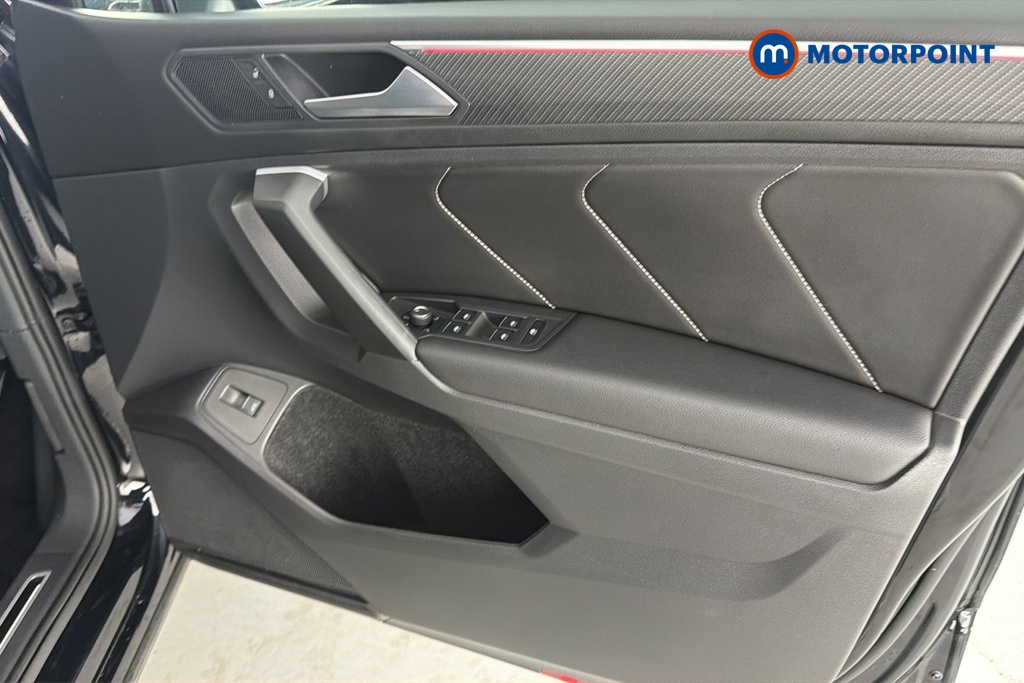 Volkswagen Tiguan Allspace R-Line Automatic Petrol SUV - Stock Number (1672646) - 18th supplementary image
