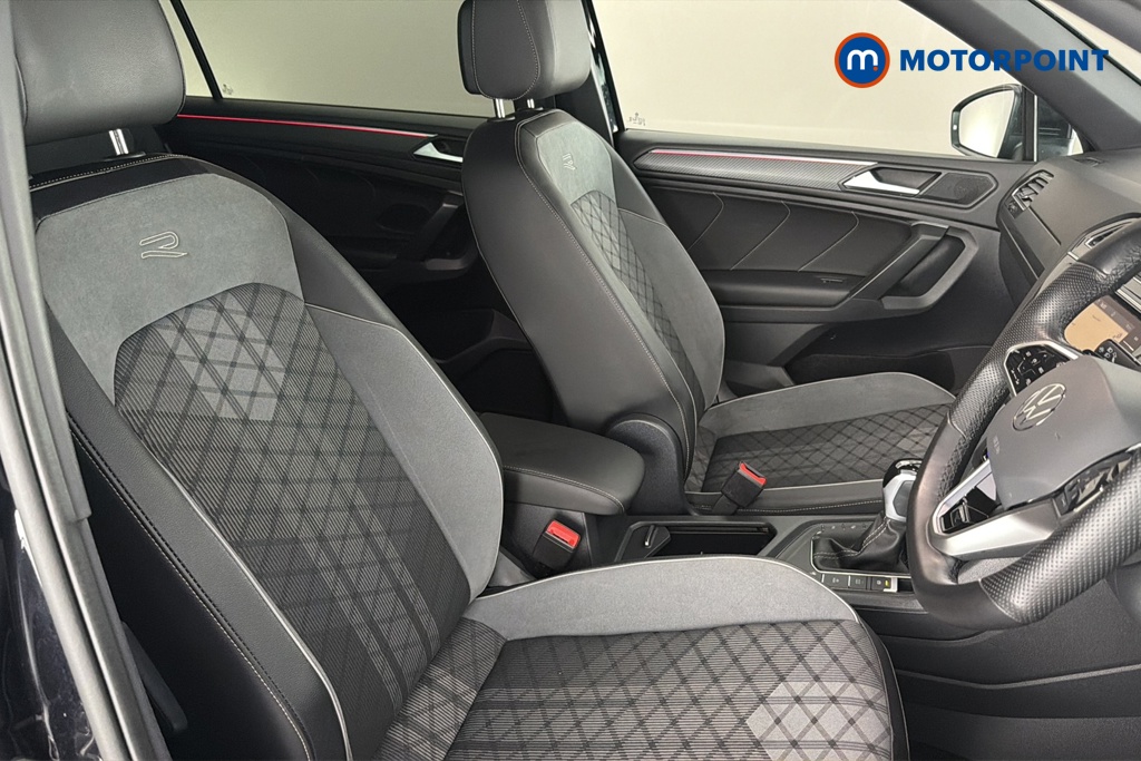 Volkswagen Tiguan Allspace R-Line Automatic Petrol SUV - Stock Number (1672646) - 22nd supplementary image