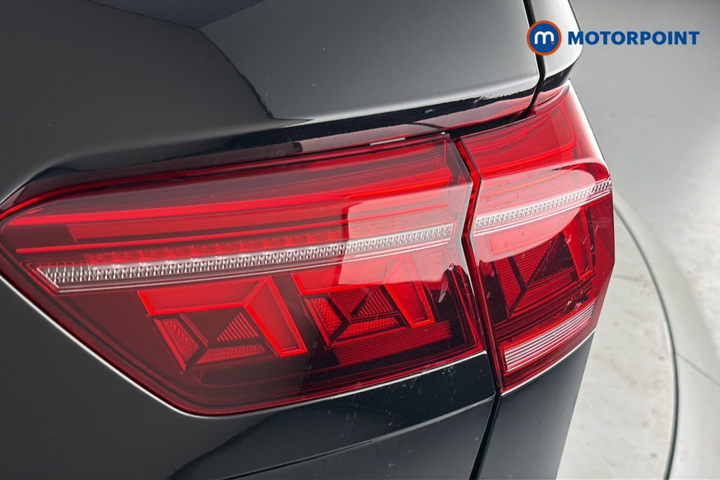Volkswagen Tiguan Allspace R-Line Automatic Petrol SUV - Stock Number (1672646) - 36th supplementary image