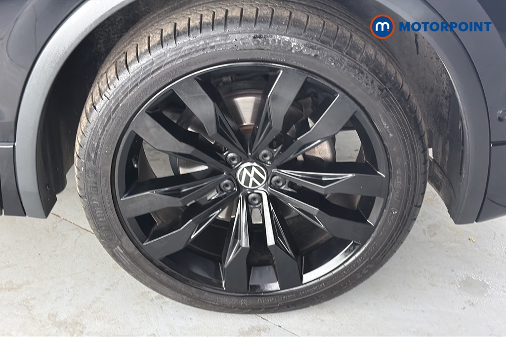 Volkswagen Tiguan Allspace R-Line Automatic Petrol SUV - Stock Number (1672646) - 47th supplementary image