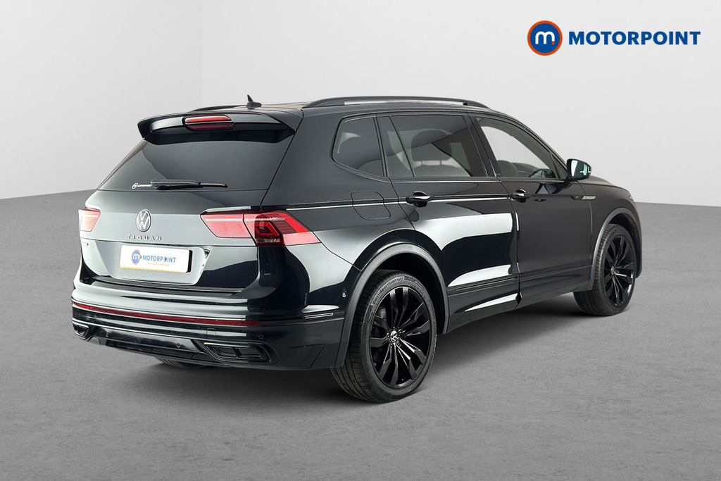 Volkswagen Tiguan Allspace R-Line Automatic Petrol SUV - Stock Number (1672646) - Passenger side rear corner
