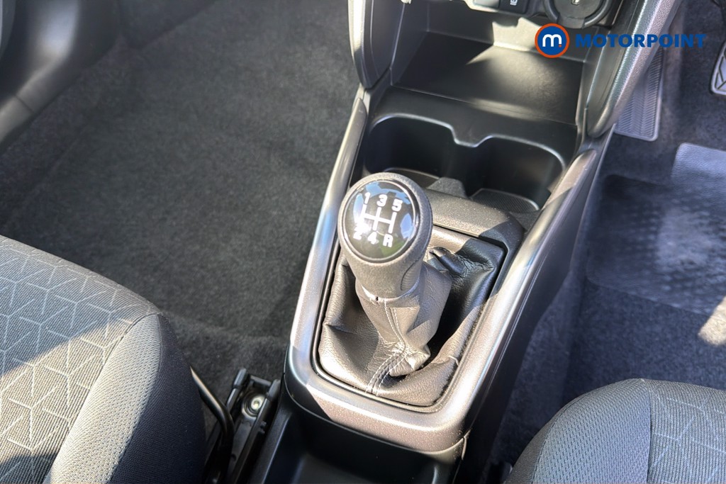 Suzuki Swift Ultra Allgrip Manual Petrol Hatchback - Stock Number (1672736) - 7th supplementary image