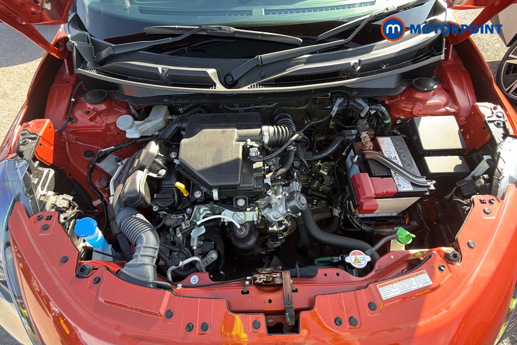Suzuki Swift Ultra Allgrip Manual Petrol Hatchback - Stock Number (1672736) - 12th supplementary image
