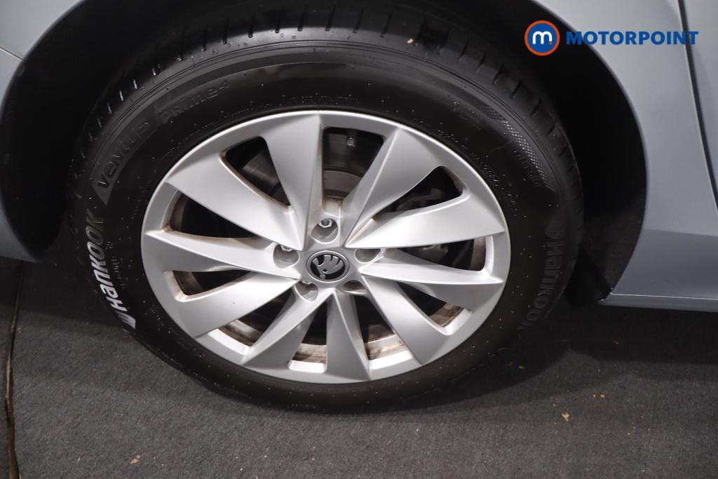 Skoda Superb Se Technology Automatic Petrol Hatchback - Stock Number (1673078) - 33rd supplementary image