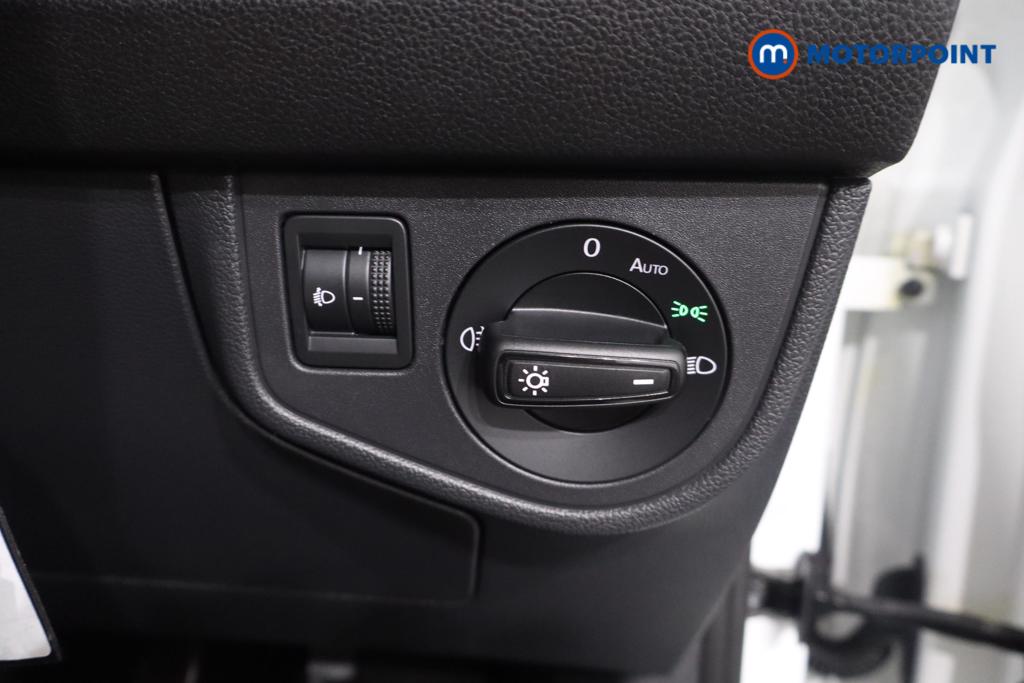 Volkswagen Polo Life Manual Petrol Hatchback - Stock Number (1673380) - 8th supplementary image