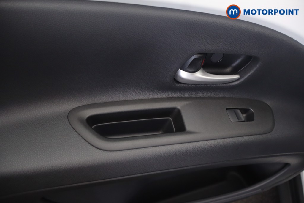 Toyota Aygo X Edge Manual Petrol Hatchback - Stock Number (1673441) - 38th supplementary image
