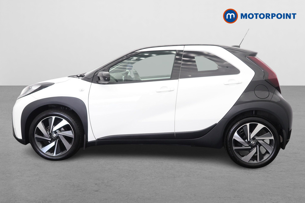 Toyota Aygo X Edge Manual Petrol Hatchback - Stock Number (1673441) - Passenger side