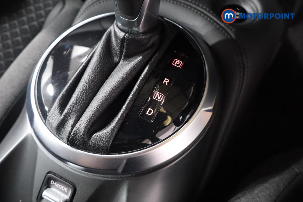 Nissan Juke N-Connecta Automatic Petrol-Electric Hybrid SUV - Stock Number (1611114) - 4th supplementary image
