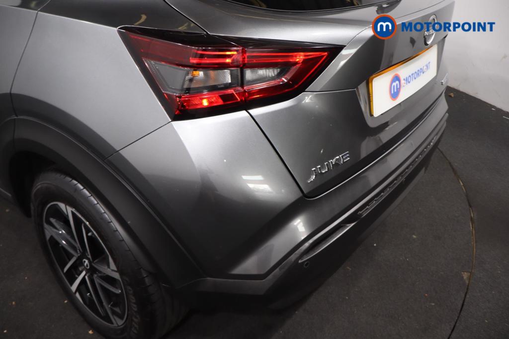 Nissan Juke N-Connecta Automatic Petrol-Electric Hybrid SUV - Stock Number (1611114) - 14th supplementary image