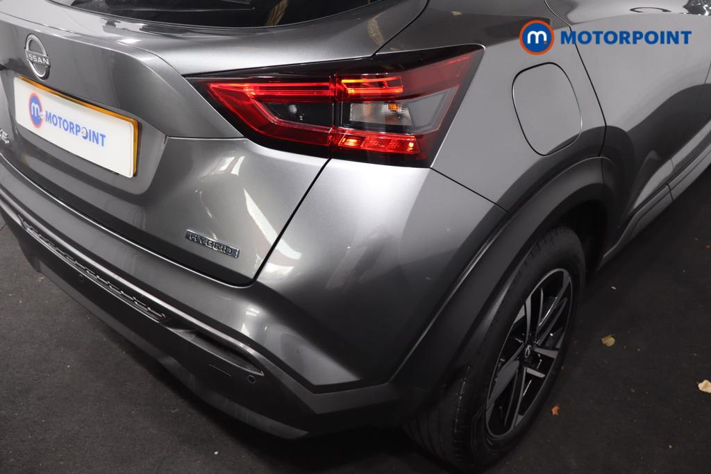 Nissan Juke N-Connecta Automatic Petrol-Electric Hybrid SUV - Stock Number (1611114) - 15th supplementary image