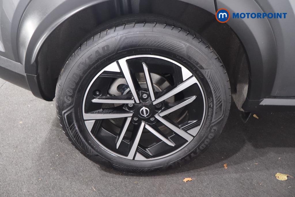 Nissan Juke N-Connecta Automatic Petrol-Electric Hybrid SUV - Stock Number (1611114) - 20th supplementary image