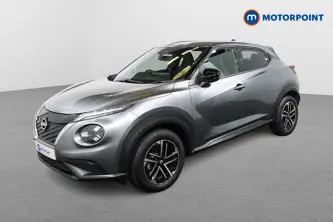 Nissan Juke N-Connecta Automatic Petrol-Electric Hybrid SUV - Stock Number (1611114) - Passenger side front corner