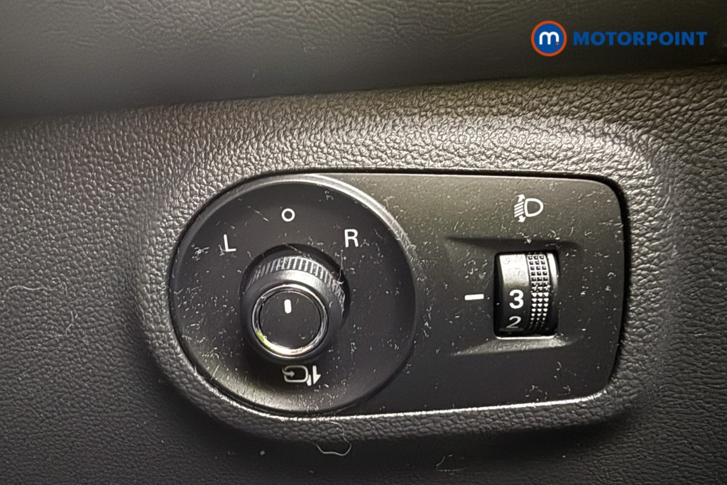 Mg Motor Uk ZS Exclusive Manual Petrol SUV - Stock Number (1617018) - 18th supplementary image