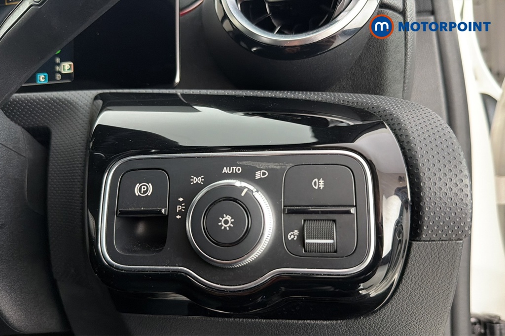 Mercedes-Benz A Class Amg Line Automatic Petrol Hatchback - Stock Number (1639146) - 11th supplementary image
