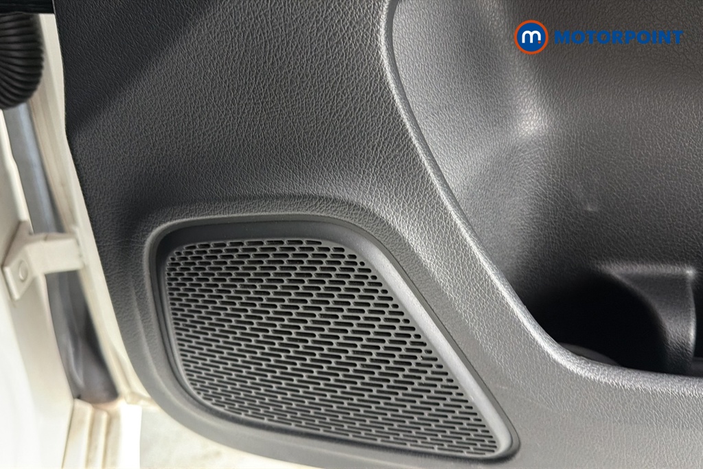 Mercedes-Benz A Class Amg Line Automatic Petrol Hatchback - Stock Number (1639146) - 21st supplementary image