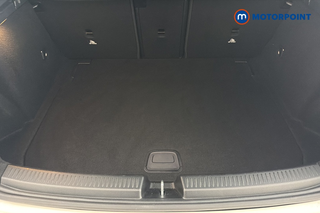 Mercedes-Benz A Class Amg Line Automatic Petrol Hatchback - Stock Number (1639146) - 30th supplementary image
