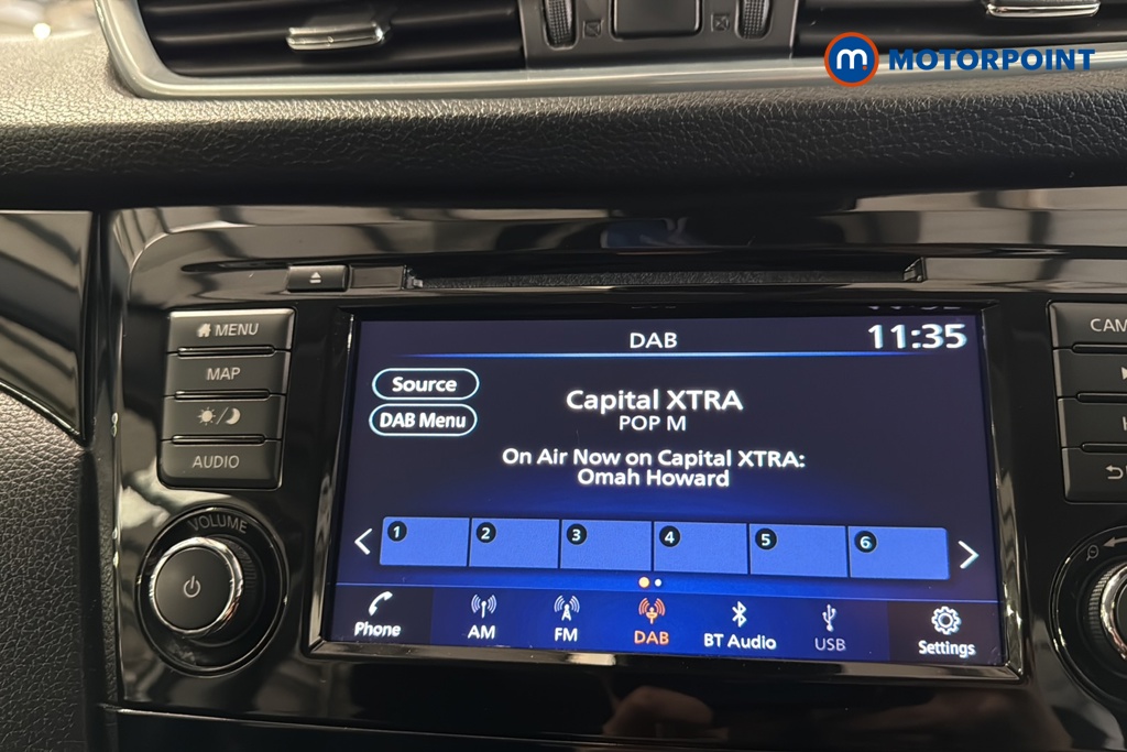 Nissan Qashqai Acenta Premium Automatic Petrol SUV - Stock Number (1648234) - 8th supplementary image