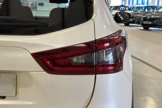 Nissan Qashqai Acenta Premium Automatic Petrol SUV - Stock Number (1648234) - 36th supplementary image