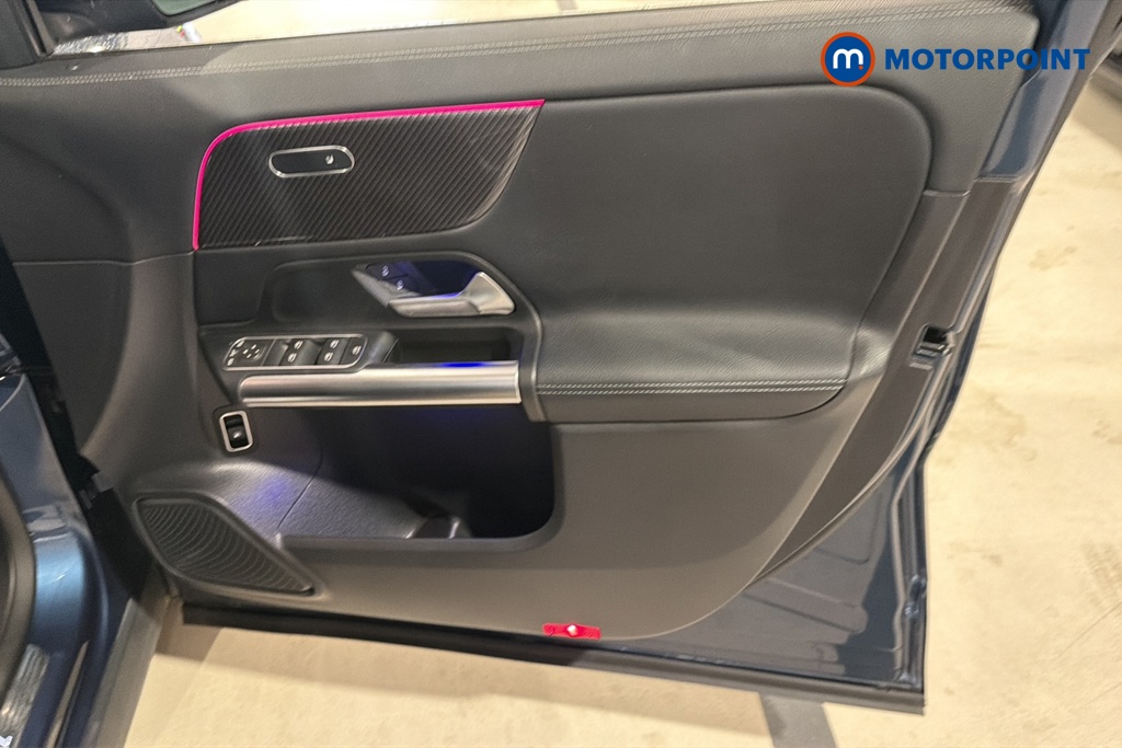 Mercedes-Benz GLA Exclusive Edition Automatic Petrol Plug-In Hybrid SUV - Stock Number (1651097) - 18th supplementary image