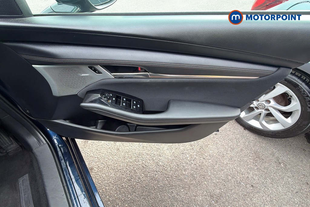 Mazda 3 Exclusive-Line Automatic Petrol Hatchback - Stock Number (1651891) - 19th supplementary image