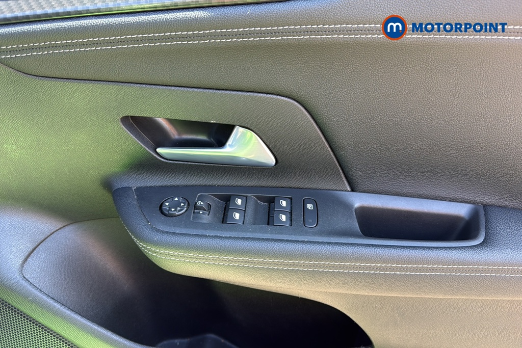 Vauxhall Mokka Ultimate Automatic Electric SUV - Stock Number (1657433) - 19th supplementary image