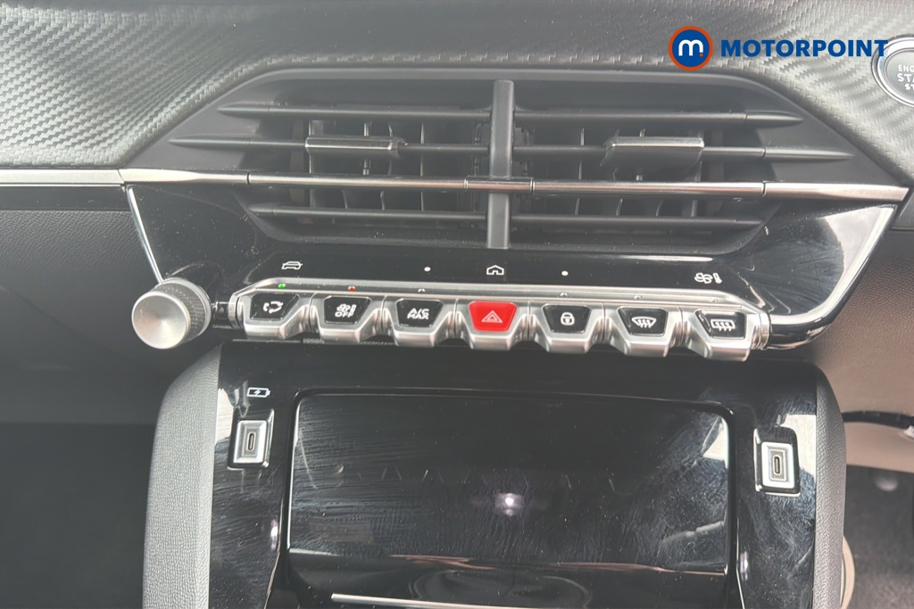 Peugeot 2008 Allure Manual Petrol SUV - Stock Number (1657489) - 12th supplementary image