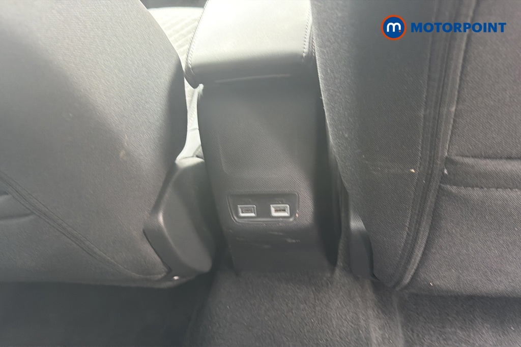 Peugeot 2008 Allure Manual Petrol SUV - Stock Number (1657489) - 28th supplementary image