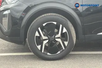 Peugeot 2008 Allure Manual Petrol SUV - Stock Number (1657489) - 44th supplementary image