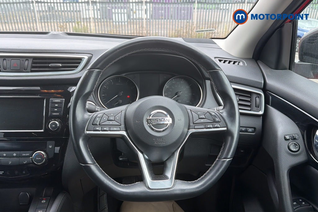 Nissan Qashqai N-Connecta Manual Petrol SUV - Stock Number (1659269) - 2nd supplementary image
