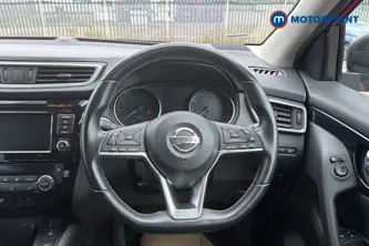 Nissan Qashqai N-Connecta Manual Petrol SUV - Stock Number (1659269) - 2nd supplementary image