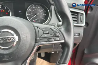 Nissan Qashqai N-Connecta Manual Petrol SUV - Stock Number (1659269) - 3rd supplementary image