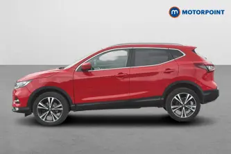 Nissan Qashqai N-Connecta Manual Petrol SUV - Stock Number (1659269) - Drivers side
