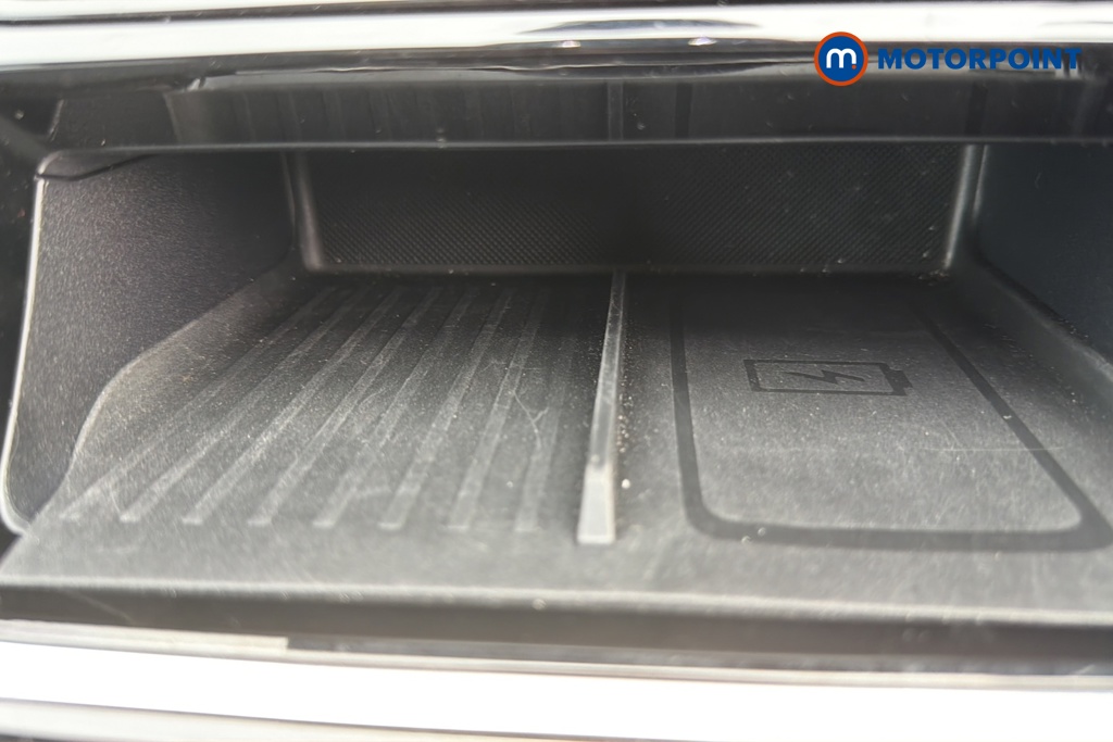 Ford Explorer Premium Automatic Electric SUV - Stock Number (1659307) - 17th supplementary image